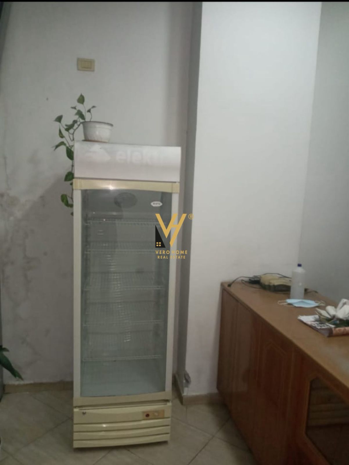 AMBIENT 47 M2 ME QERA NE ASTIR 1.400 EURO