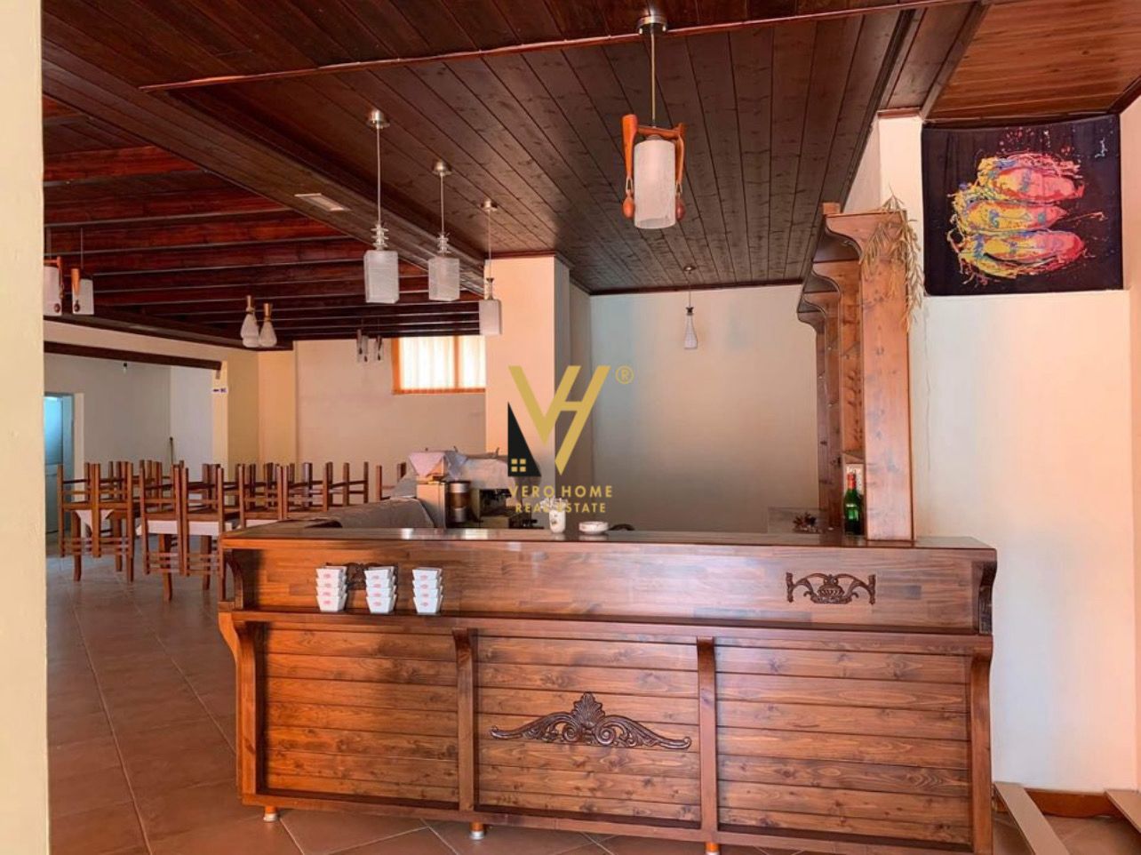 RESTORANT 196M2 TE SHKEMBI I KAVAJES 265.000 EURO