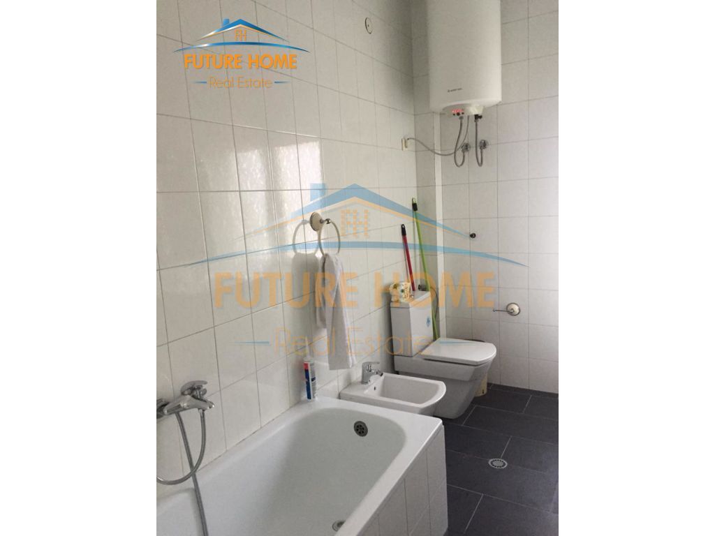 Jepet me Qera 1+1 Myslym Shyri 500 Euro