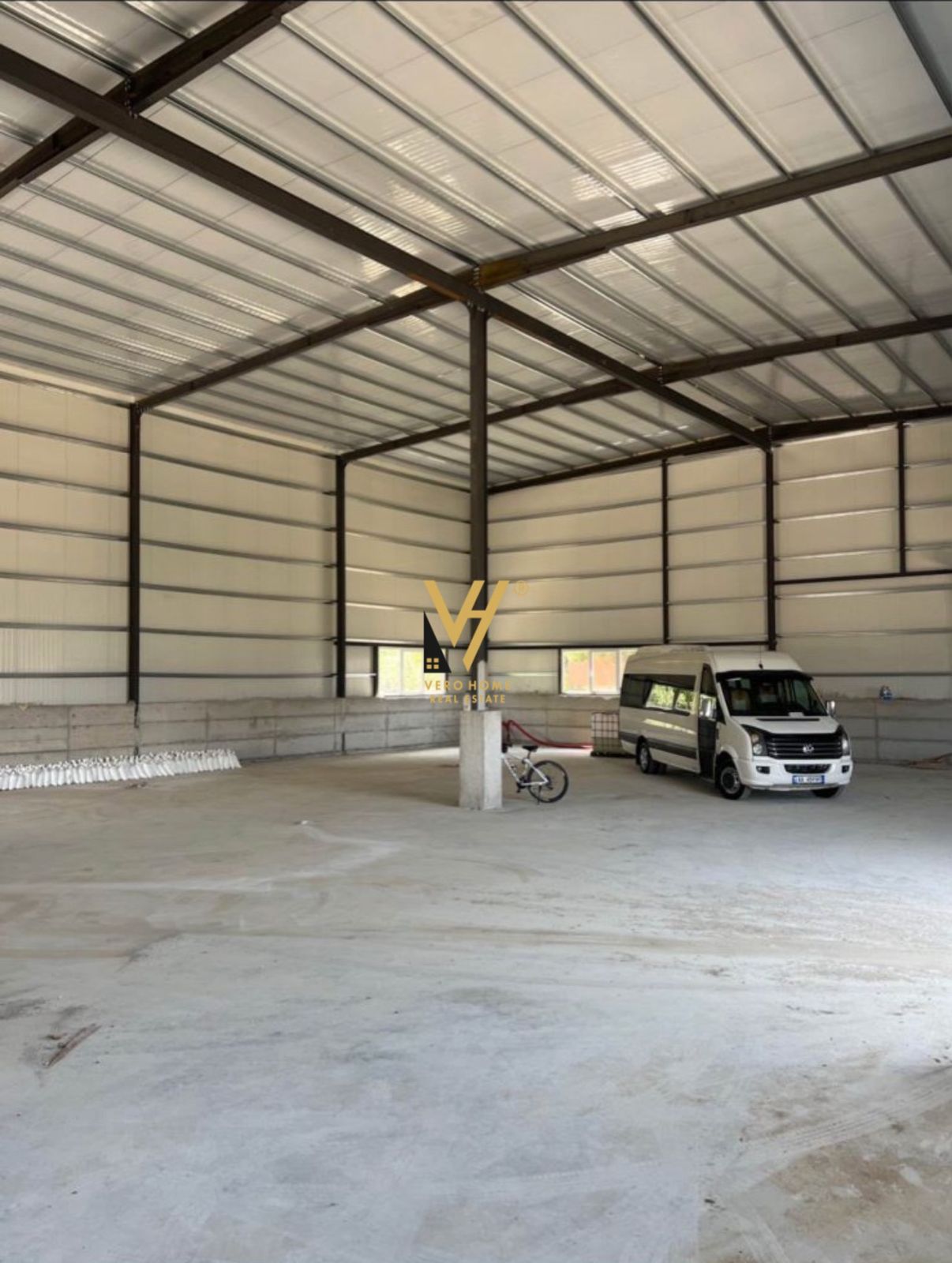 KAPANON 500M2 TE AUTOSTRADA TR-DR 3.500 EURO