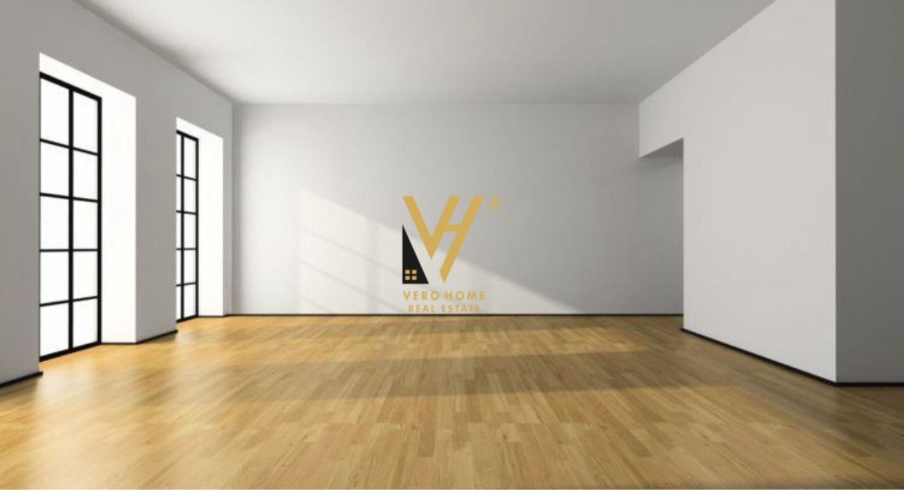 ZYRE 107 M2 ME QERA TE TREGU CAM 1.300 EURO