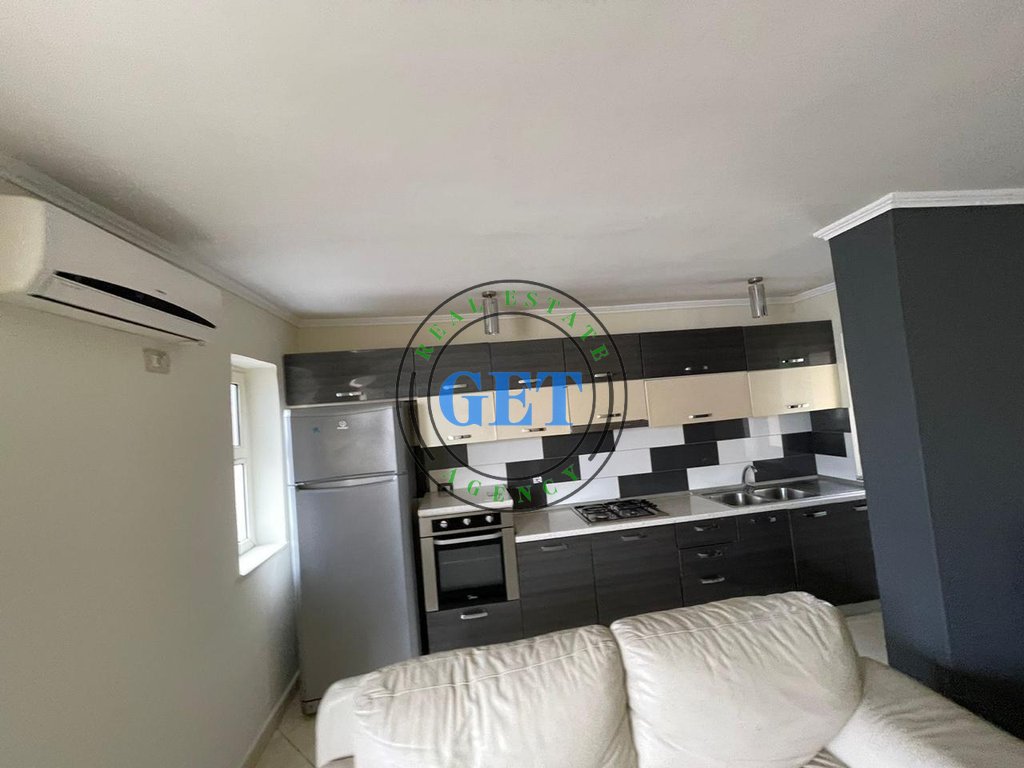 Shitet, Apartament 1+1, Lagjia nr.5, Durres