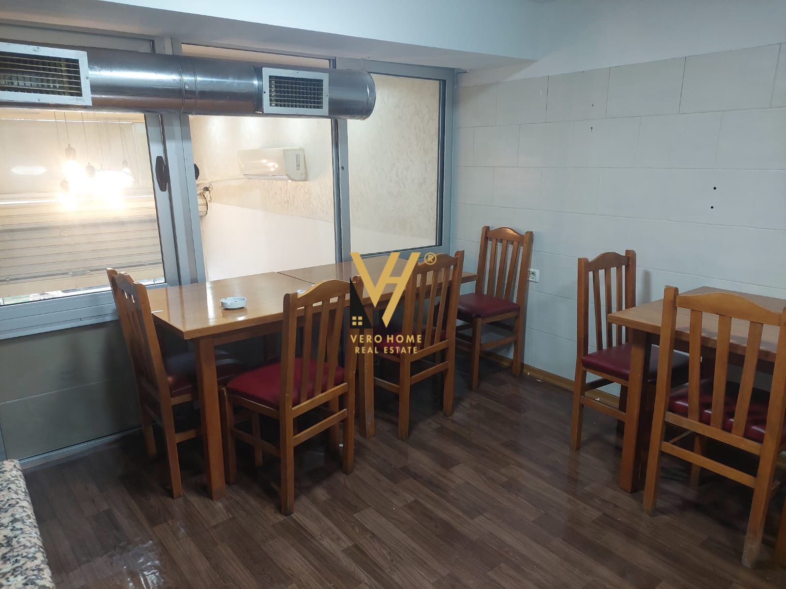 DYQAN 70 M2 ME QERA TE RRUGA 4 DESHMORET 600 EURO