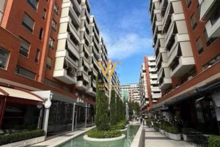 2+1+BLK ME QERA TE KOMPLEKSI DELIJORGJI 850 EURO