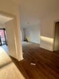 ZYRE 75 M2 ME QERA TE KOMUNA E PARISIT 600 EURO