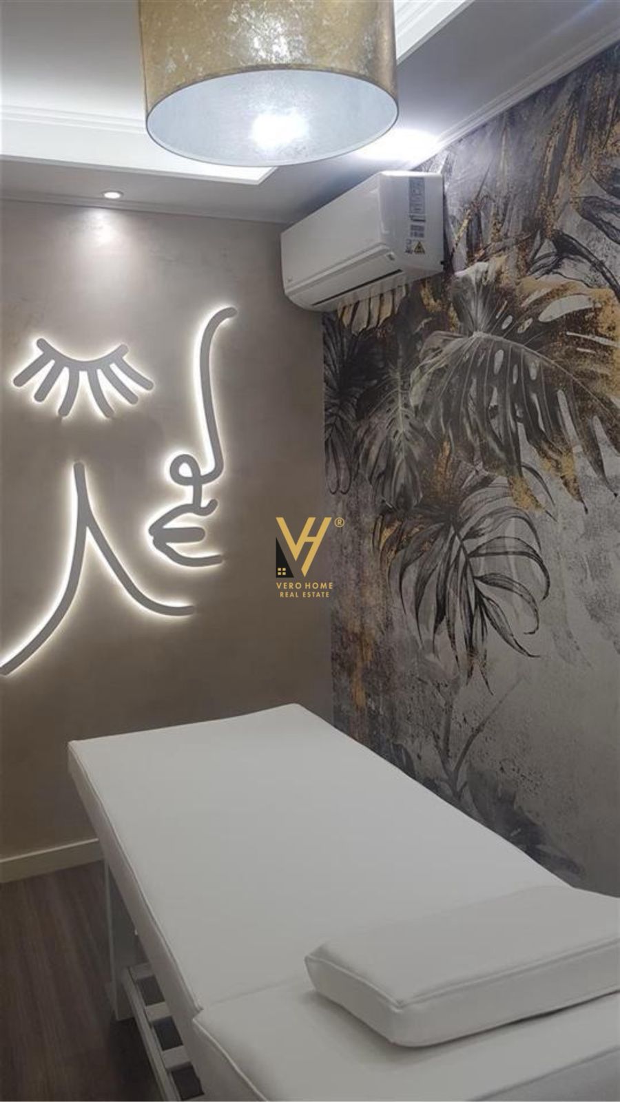 AMBIENT 50M2 ME QERA TE BRRYLI 600 EURO