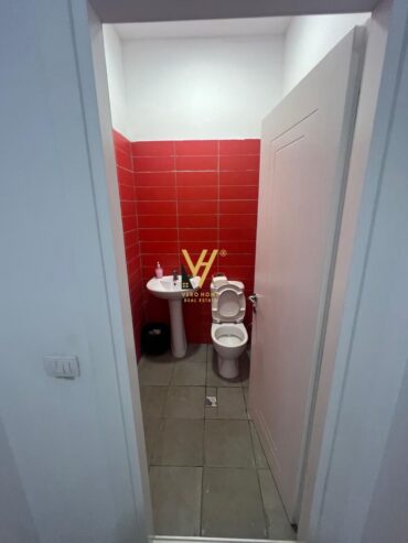 KAPANON 600 M2 ME QERA TE CITY PARK 2.600 EURO