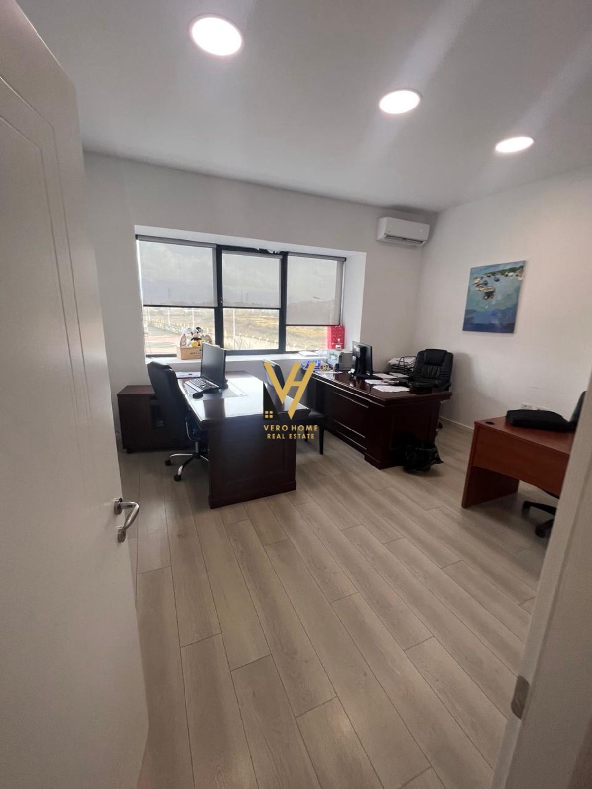 KAPANON 600 M2 ME QERA TE CITY PARK 2.600 EURO