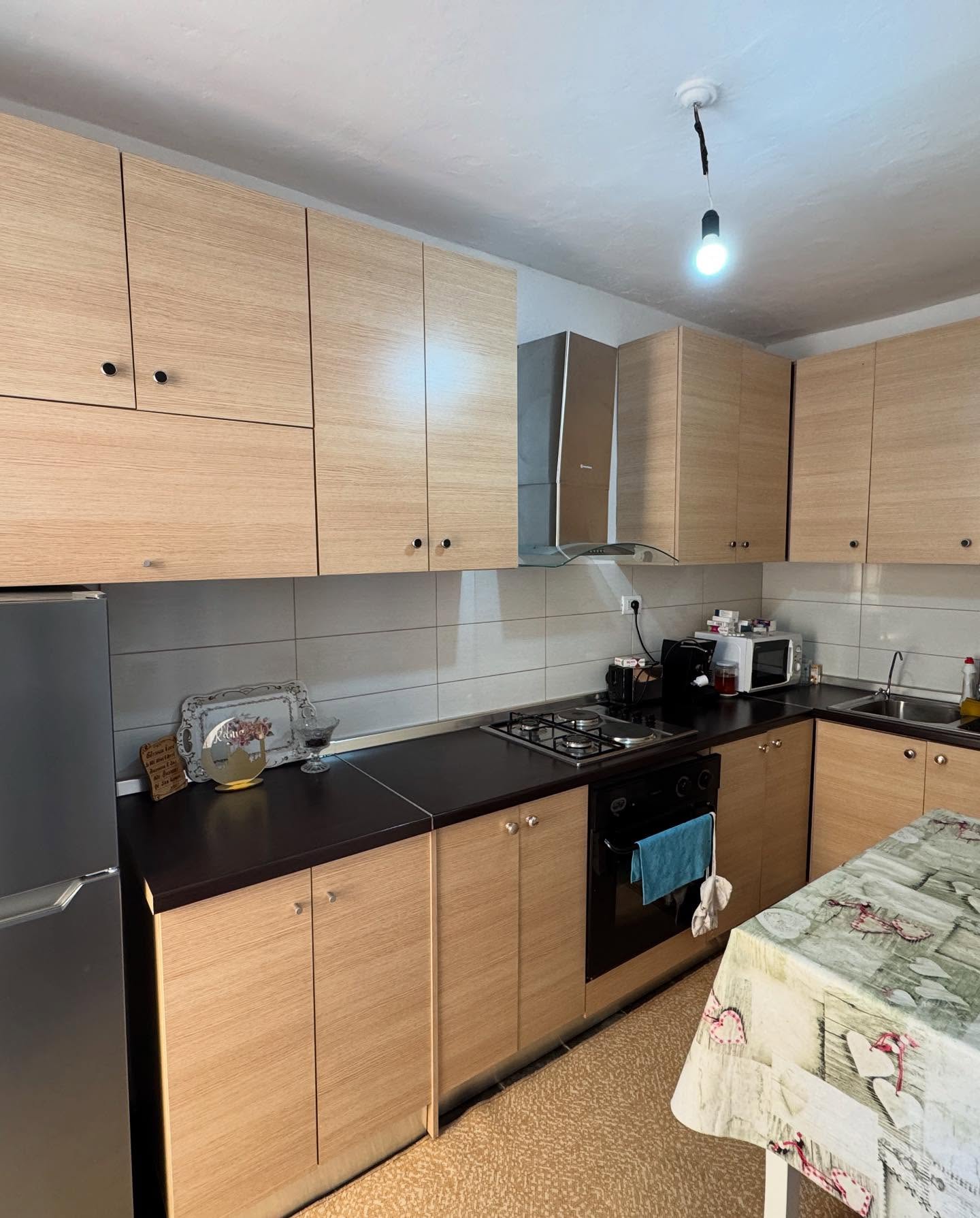 ⚡️Shitet apartament 2+1 prane shetitores,Kavaje