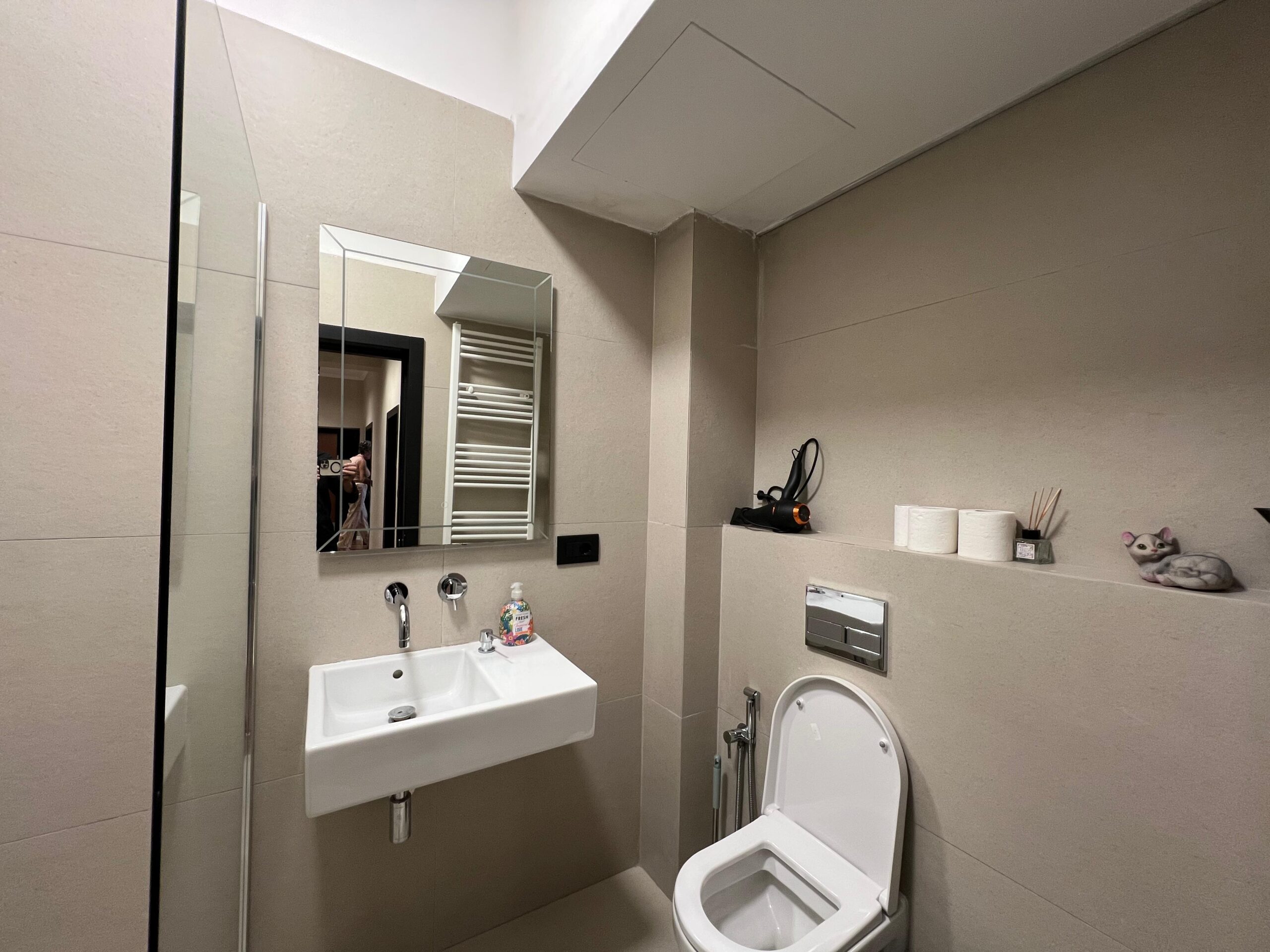 Qira Apartament 1+1 ”Shallvaret”- Tiranë.