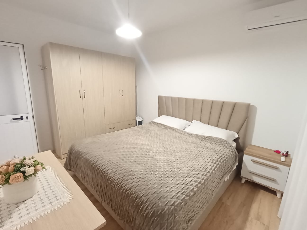 JEPET ME QERA 3+1+DEPO , RRUGA KARL GEGA