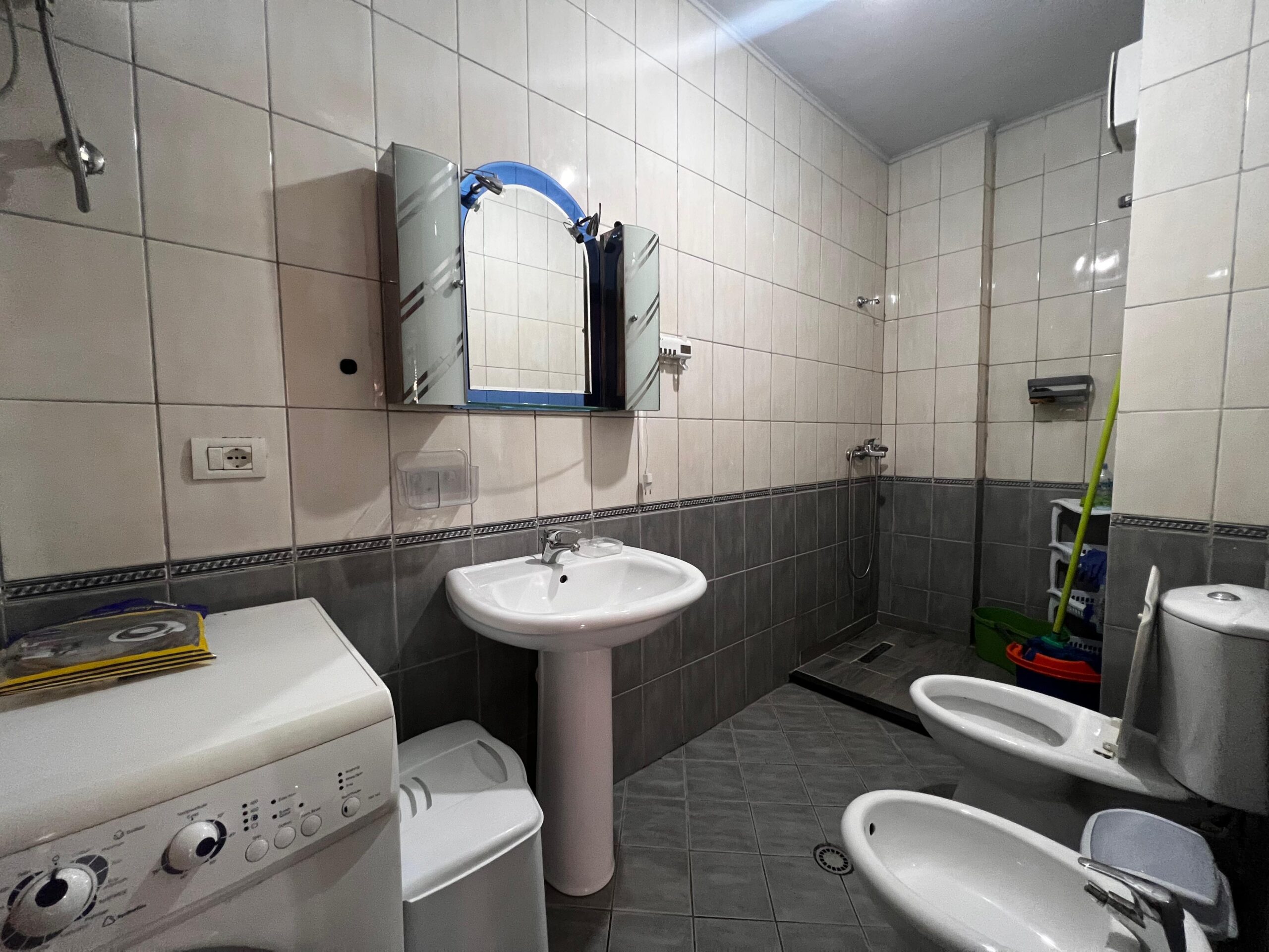 Qira, Apartament 1+1+ Ballkon