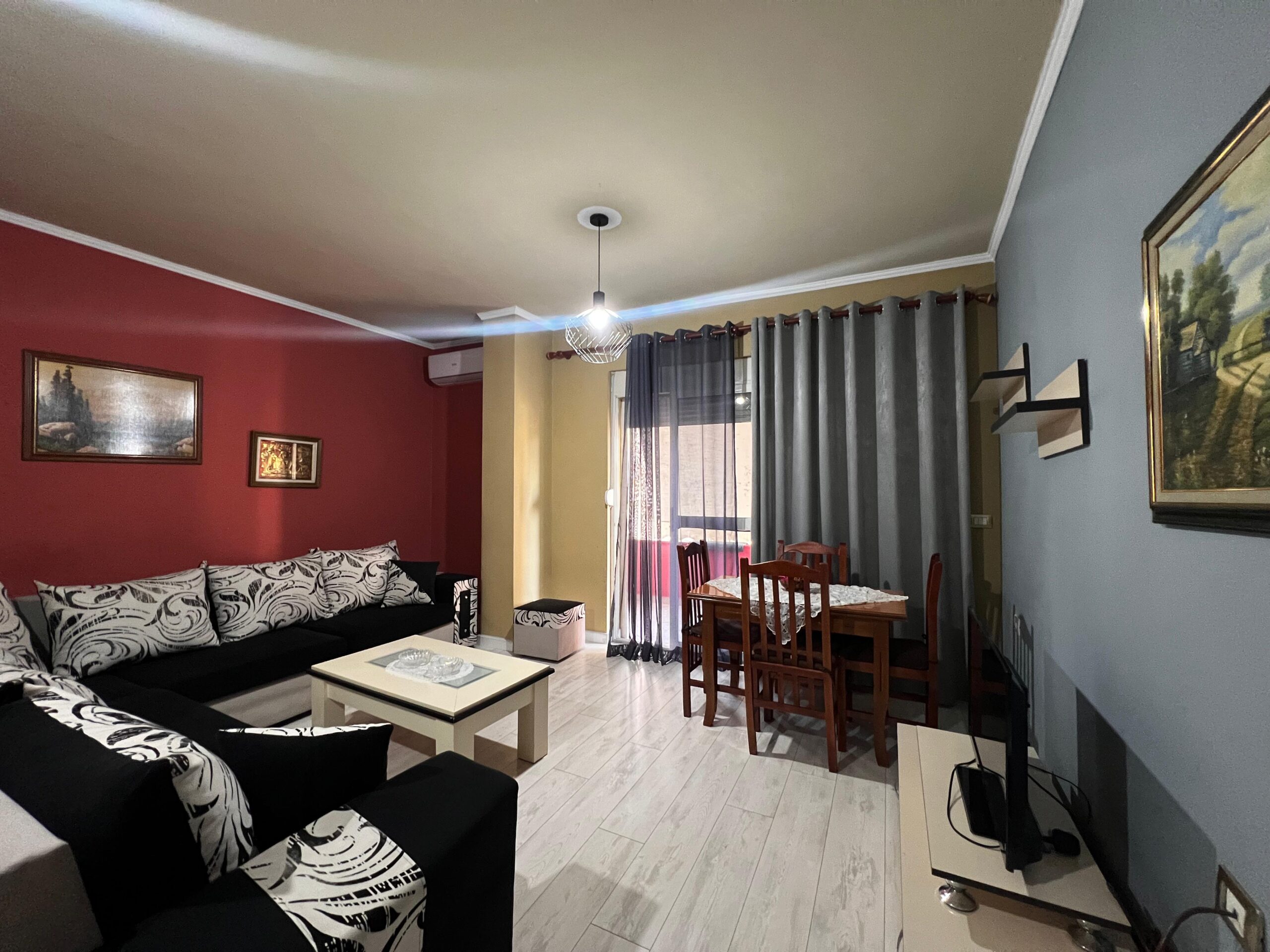 Qira, Apartament 1+1+ Ballkon