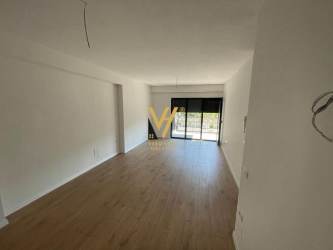 ZYRE 100M2 TE KOMPLEKSI OLIMIPIK 800 EURO