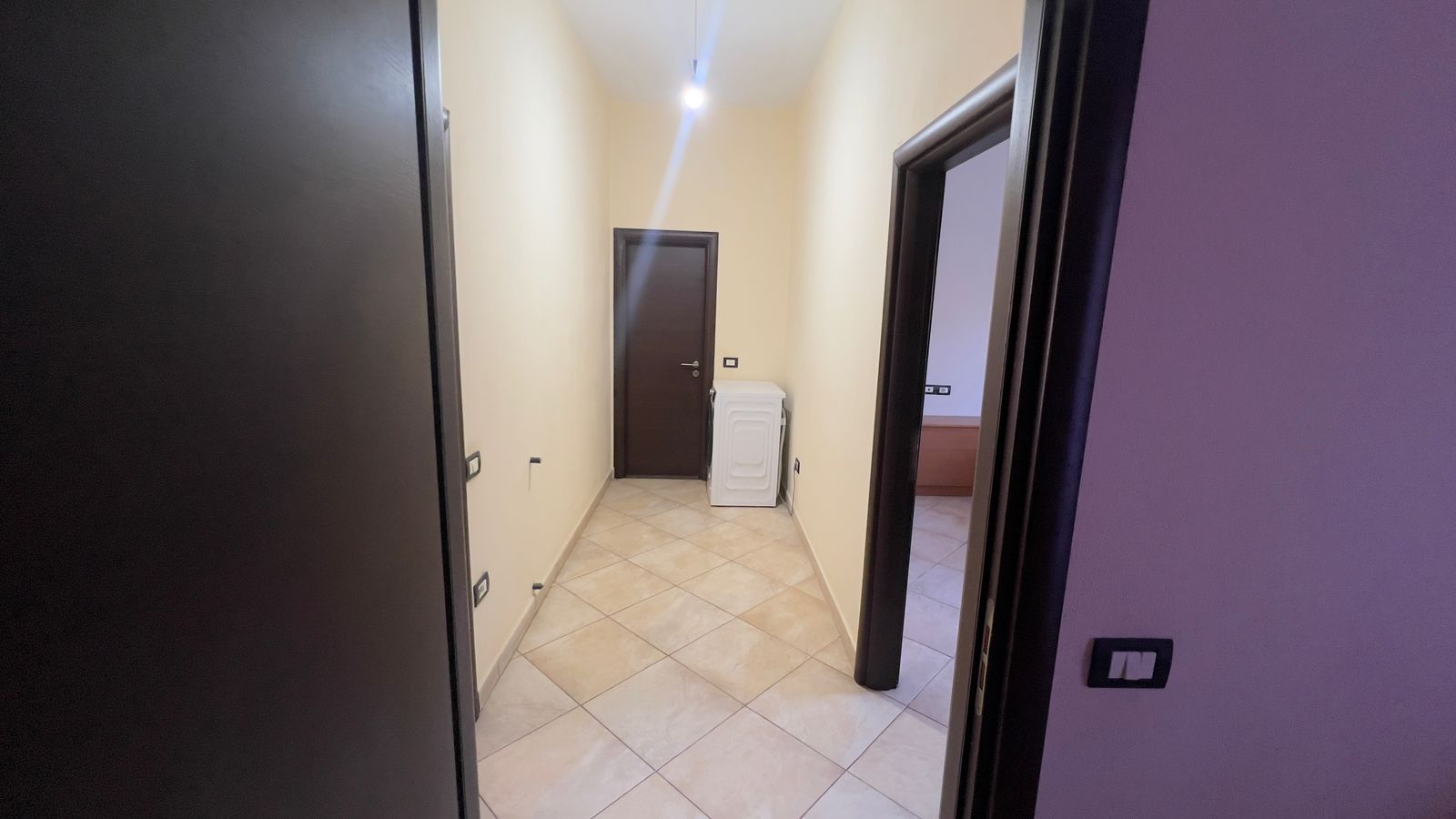 Jepet me qera Apartamenti 2+1 , rruga Sali Nivica,