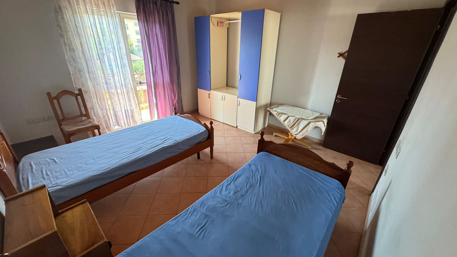 Jepet me qera Apartamenti 2+1 , rruga Sali Nivica,