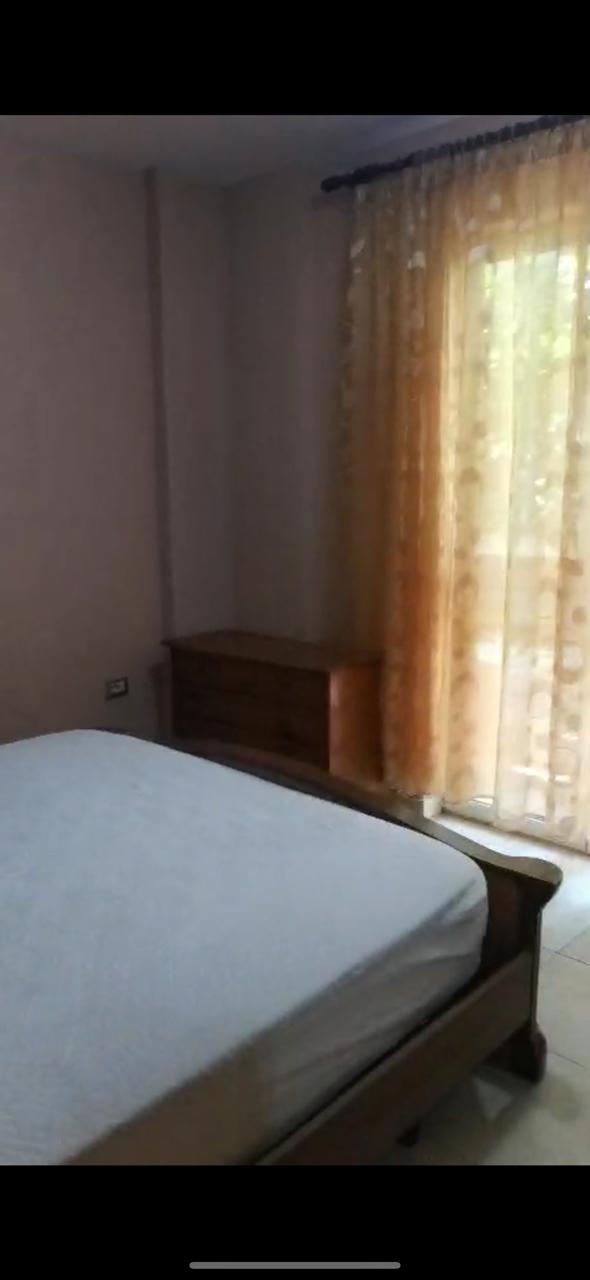 Jepet me qera Apartamenti 2+1 , ALI DEMI