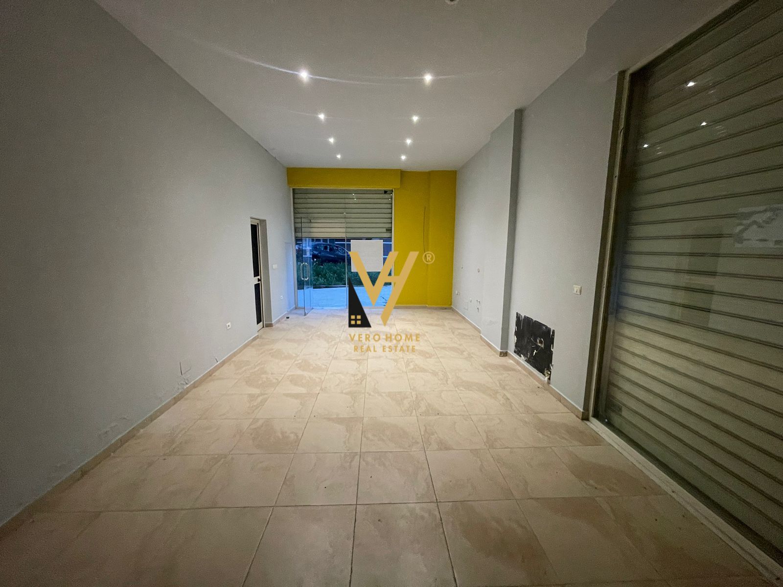 DYQAN ME QERA TE ALI DEMI 30.000 LEKE