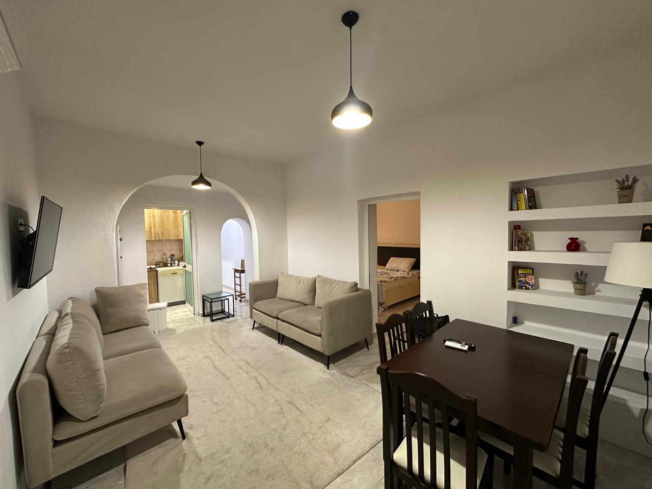 Qira, Apartament 2+1 ”Rruga e Elbasanit”, Tiranë.