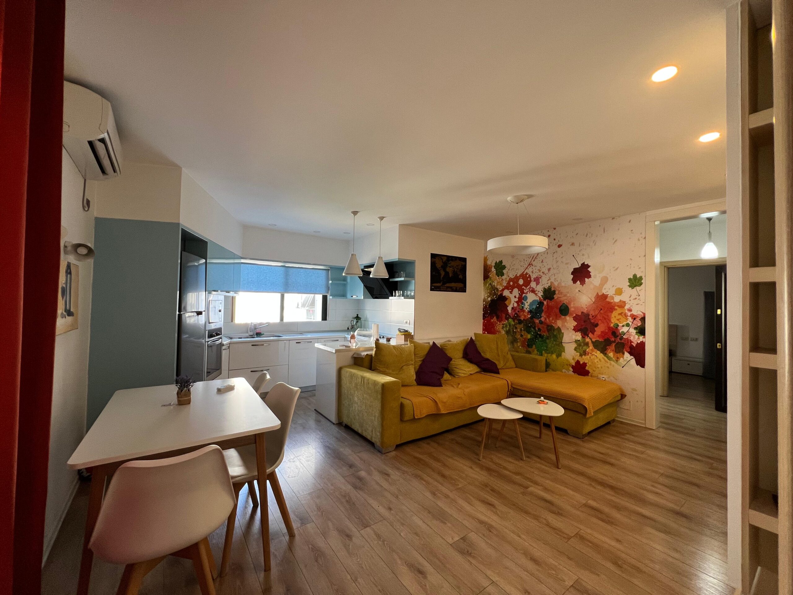 Qira, Apartament 2+1 ”Yzberisht”, Tiranë.