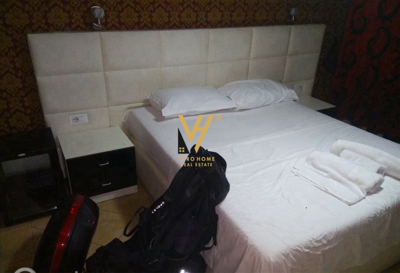 HOTEL TRE KATESH TE RR.DRITAN HOXHA 7.500 EURO