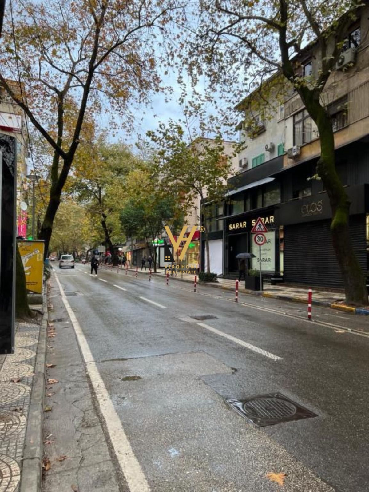 DYQAN 54 M2 ME QERA TE MYSLYM SHYRI 170.000 LEKE