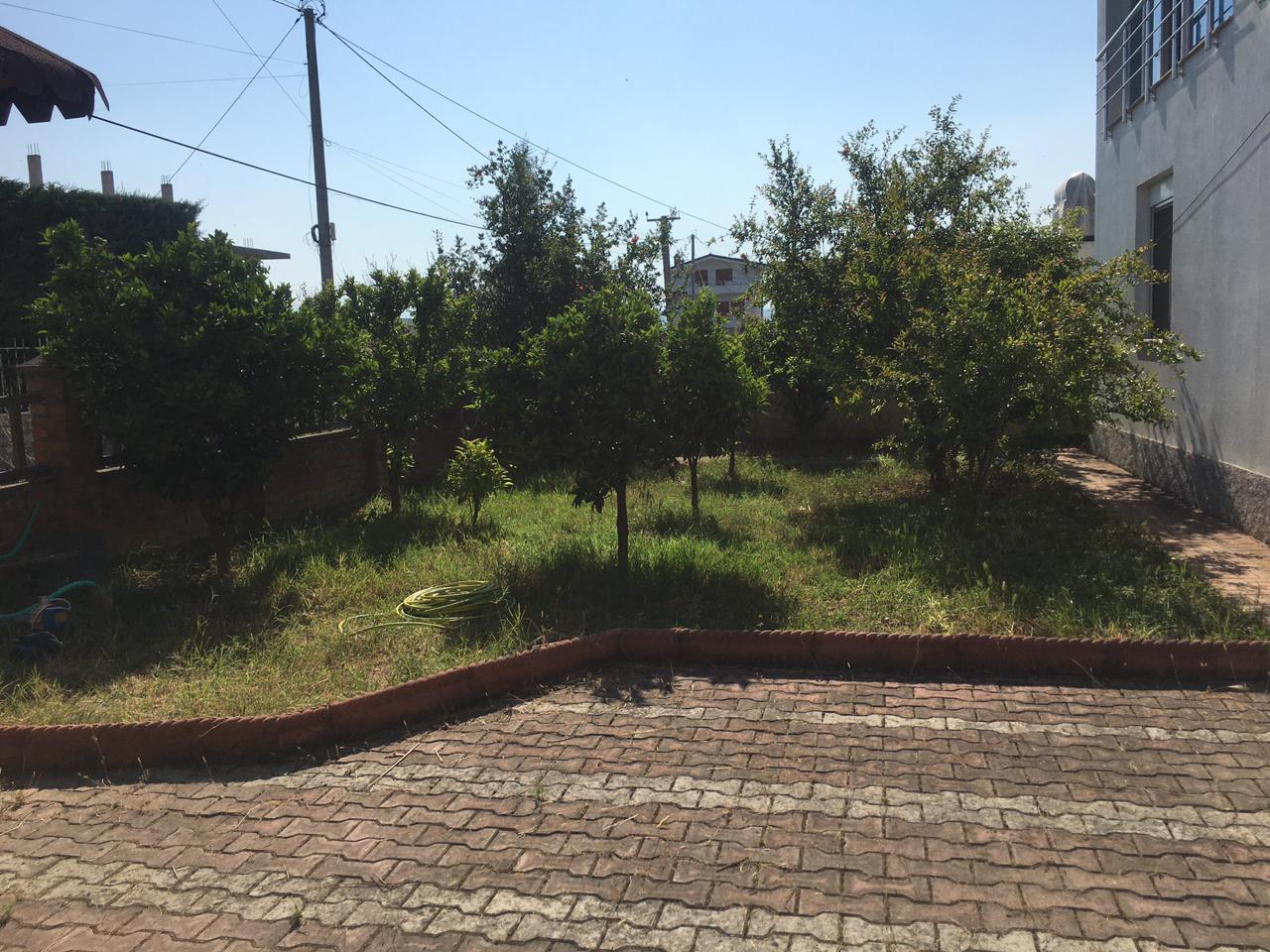 Shitet Vile 2 -Kateshe ne Hamallaj Durres