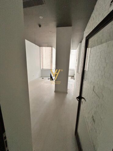 AMBIENT 150 M2 ME QERA NE MYSLYM SHYR 2.200 EURO