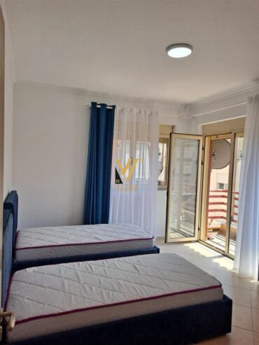 2+1+BLK ME QIRA TE LIQENI THATE 1.000 EURO