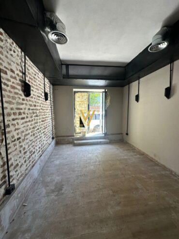 APARTAMENT 3+1 NE VASIL SHANTO 195.000 EURO
