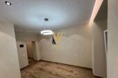 ZYRE 30 M2 ME QIRA TE RRUGA MYSLYM SHYRI 800 EURO