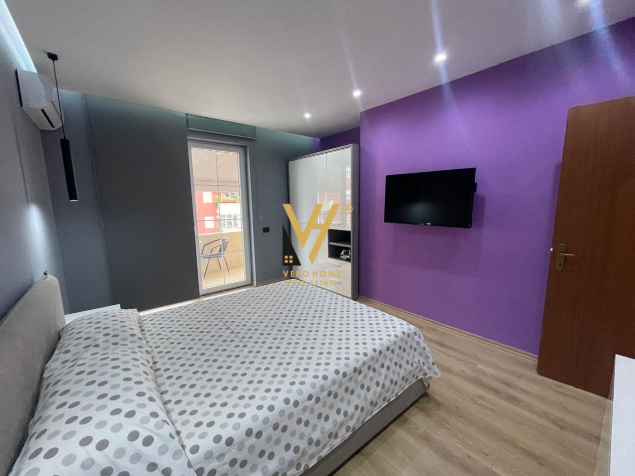 2+1+BLK ME QIRA NE ASTIR 600 EURO