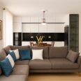 2+1+2+BLK ME QIRA PRANE AIR ALBANIA 800 EURO