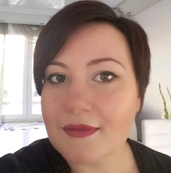 PUNË ME KOHË TË GJYSËM (kërkohen 9 persona)