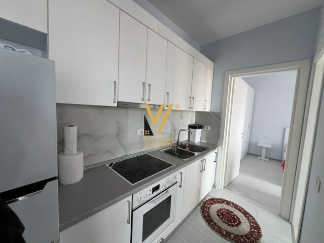 1+1+BLK ME QIRA NE LAPRAKE 600 EURO