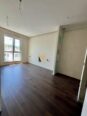 ZYRE 95 M2 ME QIRA TE KOMUNA E PARISIT 1.000 EURO