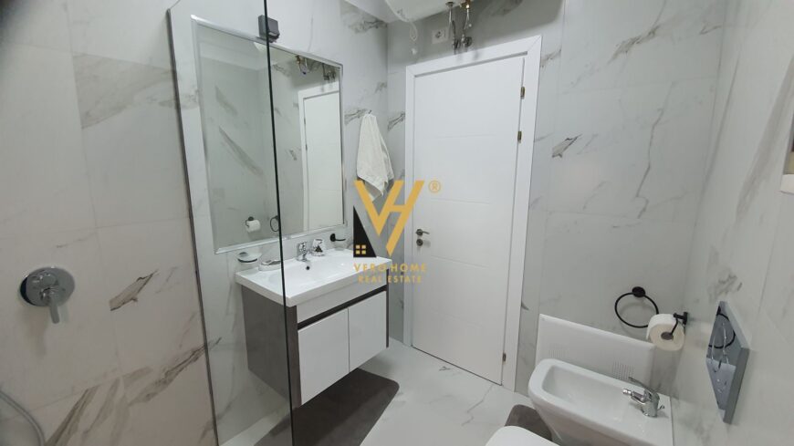 3+1+2 TE RRUGA E ELBASANIT 385.000 EURO