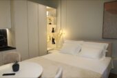 SHITEN DY GARSONIERE, 21 DHJETORI, 268.000 EURO