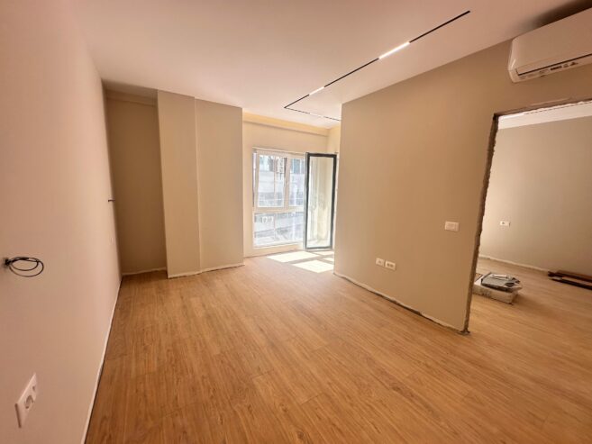 Apartament 1+1 per qira tek Zogu i Zi objekt i ri