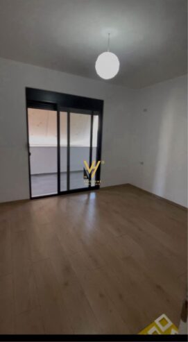 1+1+BLK ME QIRA TE VILA L , ASTIR 30.000 LEKE