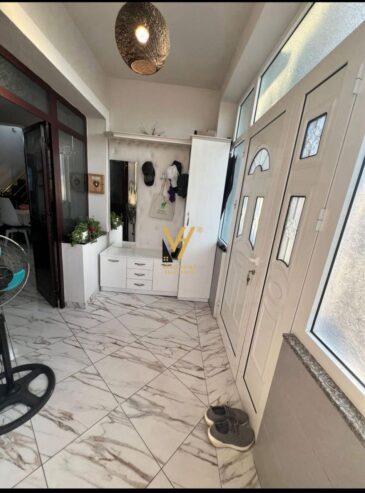 SHTEPI PRIVATE 3+1 NE PLAZH DURRES 190.000 EURO