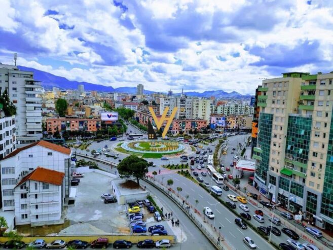 ZYRE 100 M2 ME QIRA TE ZOGU I ZI 1.000 EURO