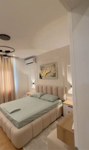 2+1+BLK TE KOPSHTI ZOOLOGJIK 245.000 EURO