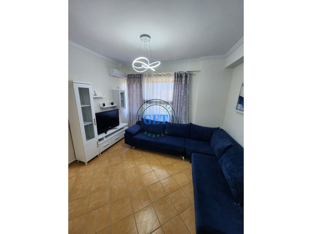Shitet, Apartament 2+1, Plazh Hekurudha, Durres!