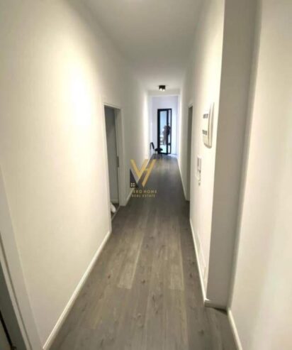ZYRE 131 M2 ME QIRA TE KOMPLEKSI SQUARE 21 950 EUR