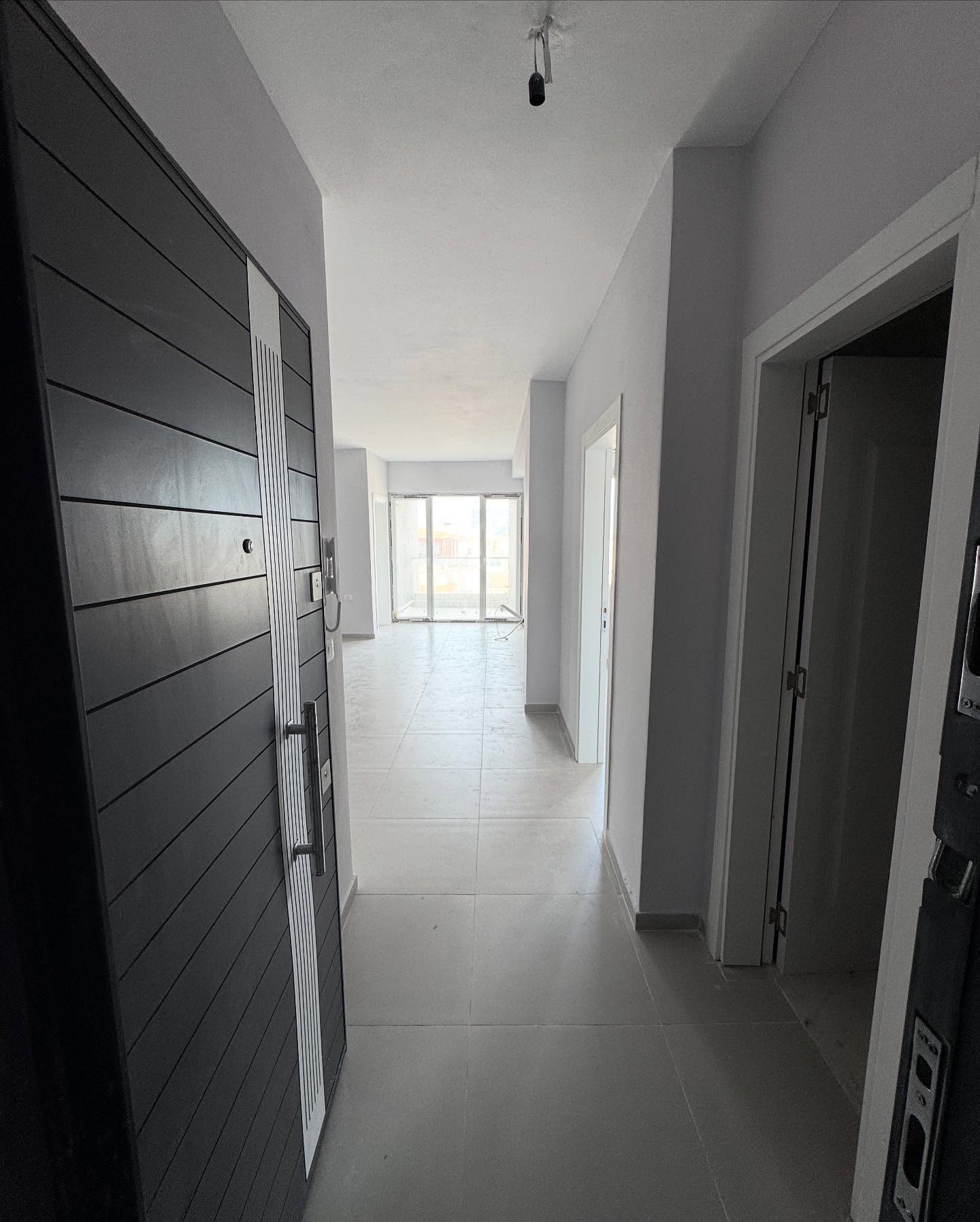 💥Shitet apartament i ri me çmim kleringu Golem