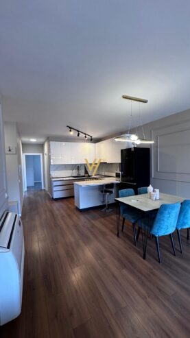 2+1+2+2BLK ME QIRA TE KOMUNA E PARISIT 1.200 EURO