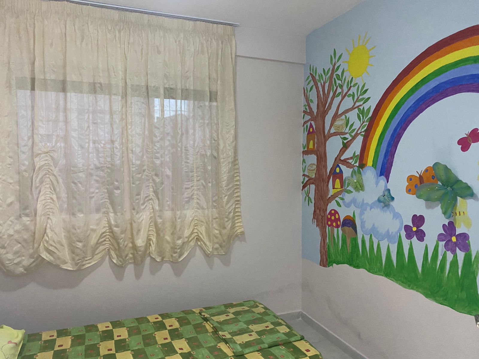 Jepet me qira Apartament 3+1+2 tek Fresku Tirane.