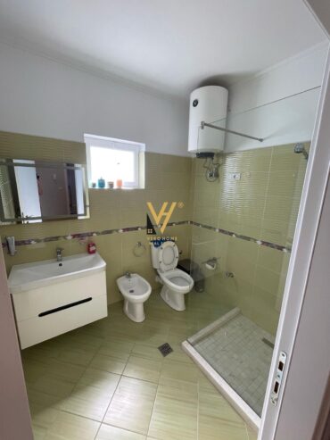 2+1+2BLK ME QERA NE KAMEZ 450 EURO