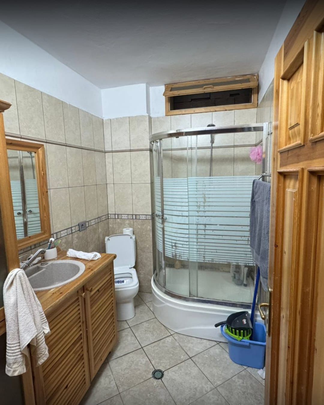 Shitet apartament 2+1 Fresk ! Shitet me kredi !